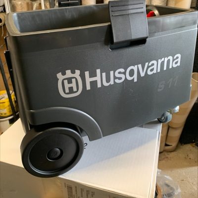 Husqvarna S11 Base with Wheels